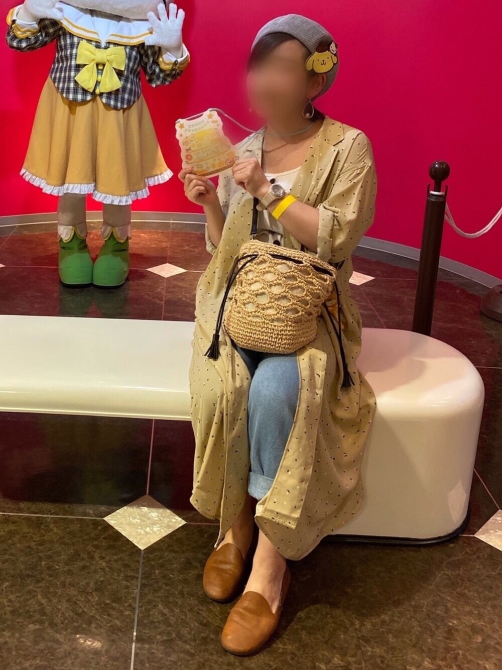 「ポムポムプリン、サンリオピューロランド、ポムポムプリンコーデ」｜「no brandのアイテム（ハンチング/ベレー帽、グレー系）」を使った、ぽむまめこさん（レディース・155cm）の春コーディネートの1枚目の写真