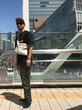 「JOURNAL STANDARD relume（ジャーナルスタンダード　レリューム）のアイテム（キャップ）」を使った、macoさん（メンズ・180cm）の春コーディネート