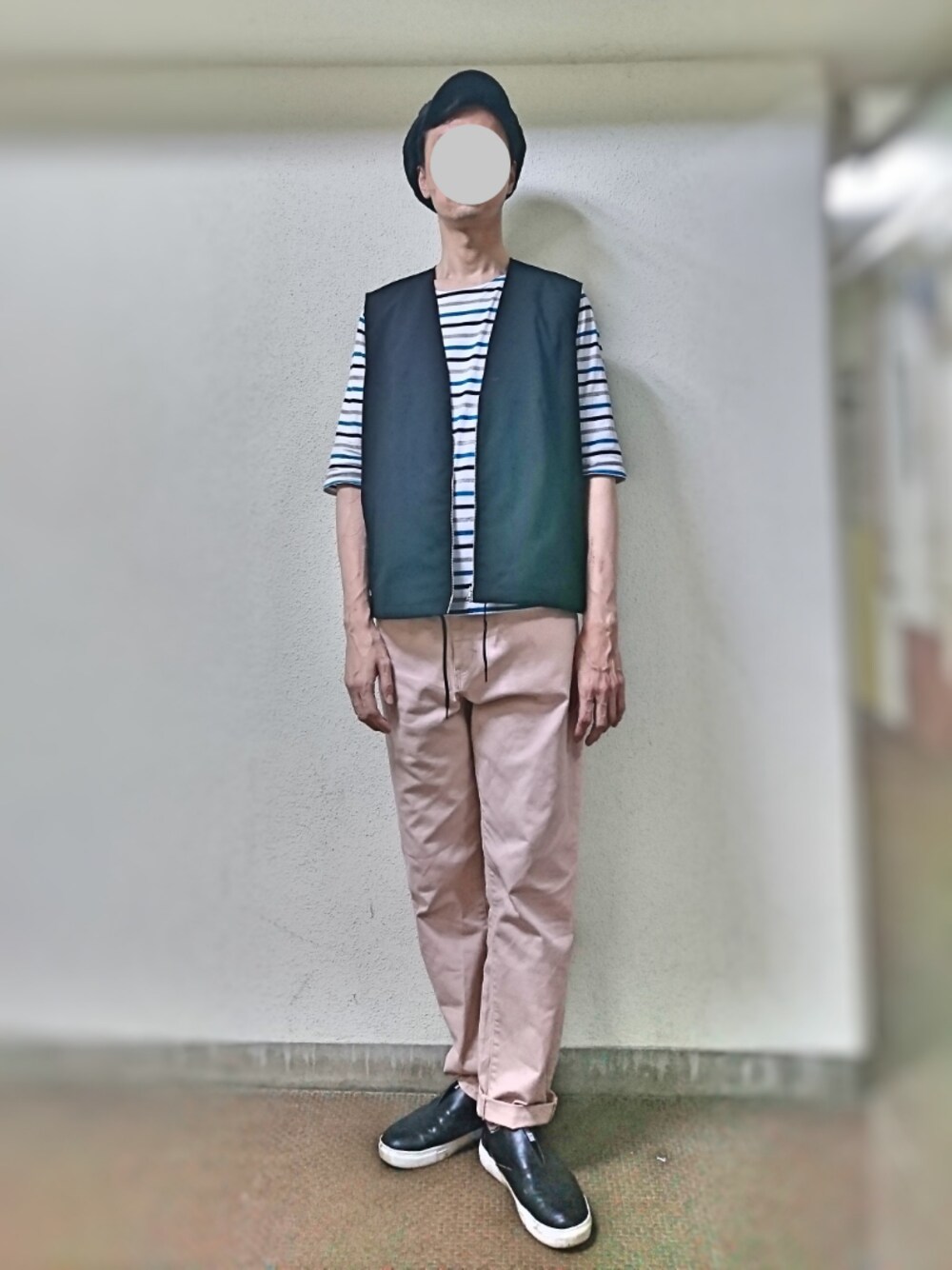 「RAGEBLUE」｜「RAGEBLUEのカラーストレッチスリムパンツ/783505（その他パンツ、ピンク系）」を使った、sakai072さん（メンズ・182cm）の夏コーディネートの1枚目の写真