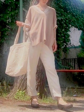 「アイテム（パンプス、グレー系）」を使った、kuroさん（レディース・157cm）の春コーディネート