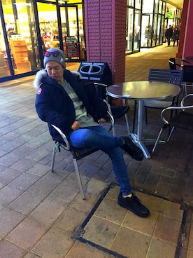 「H&M DIVIDED（エイチアンドエム　ディヴァイデッド）のアイテム（スラックス）」を使った、Shotaroさん（メンズ・165cm）の冬コーディネート