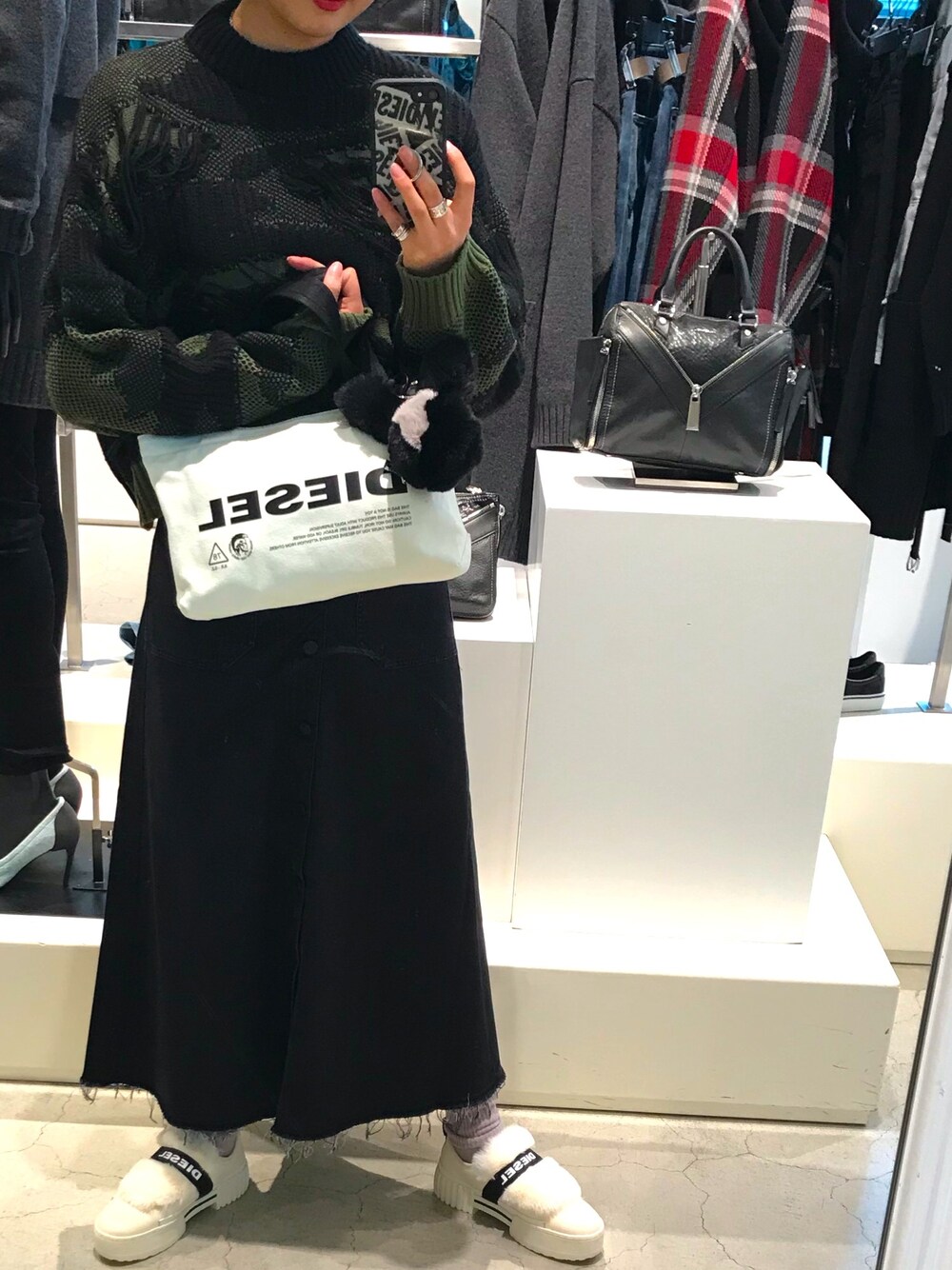 DIESEL ファー付きスリッポンスニーカー DIESEL ディーゼル スニーカーサンダル 靴 レディース フェイク
