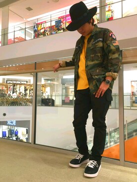 松下晋弥さん（メンズ・168cm）の春コーディネート