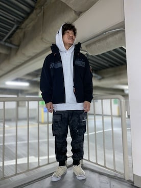 「新作」｜「アイテム（ミリタリージャケット）」を使った、松下晋弥さん（メンズ・168cm）の冬コーディネート