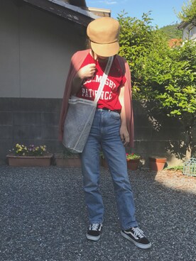 「ハイウエストストレートジーンズ」｜「アイテム（キャスケット）」を使った、hiiibarさん（レディース・157cm）の春コーディネート