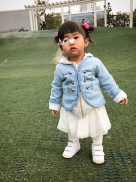 「1歳3ヶ月」｜「アイテム（デニムジャケット）」を使った、AO❤︎さん（キッズ・70cm）の春コーディネート