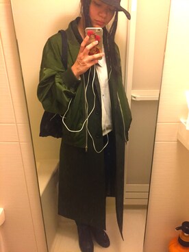 「BARAK（バラク）のアイテム（トレンチコート）」を使った、ボンボンさん（レディース・164cm）の春コーディネート