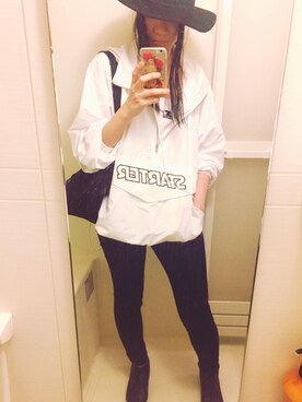 「UNIQLO（ユニクロ）のWOMEN ウルトラストレッチジーンズA（デニムパンツ）」を使った、ボンボンさん（レディース・164cm）の春コーディネート