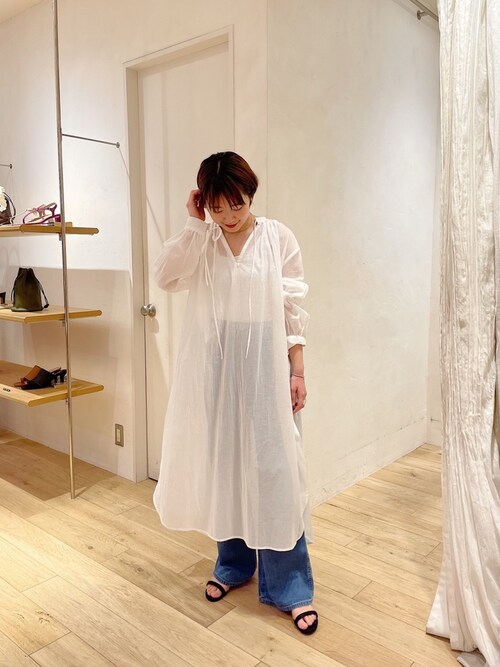 KOSUGI_162cm使用「SHENERY（スキッパーリゾートドレス）」的時尚穿搭