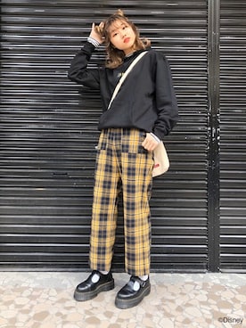 「MILKFED.（ミルクフェド）のアイテム（ショルダーバッグ）」を使った、MILKFED. HEAD OFFICEさん（レディース・170cm）の冬コーディネート