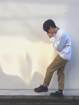「HUGO BOSS（ヒューゴボス）のアイテム（シャツ/ブラウス）」を使った、武田智貴さん（メンズ・170cm）の春コーディネート
