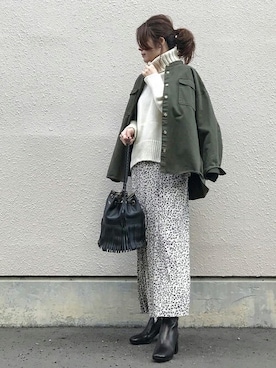 「stylebar」｜「アイテム（ノーカラージャケット）」を使った、STYLEDOORさん（レディース・157cm）の秋コーディネート