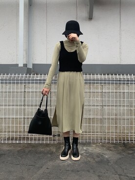 Nomura Karin Fionaさん（レディース・171cm）の秋コーディネート