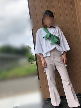 MEGUさんのコーディネート