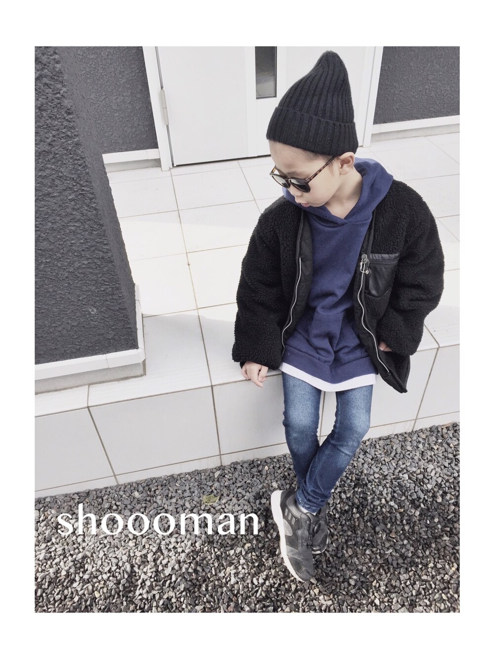 「レイヤードstyle、キッズファッション、シンプル、おしゃれさんと繋がりたい、男の子コーデ、いいね、save、フォローお願いします🤑」｜「Otonatoのリバーシブルボアブルゾン（ブルゾン、ブラック系）」を使った、shooomanさん（キッズ・120cm）の冬コーディネートの1枚目の写真