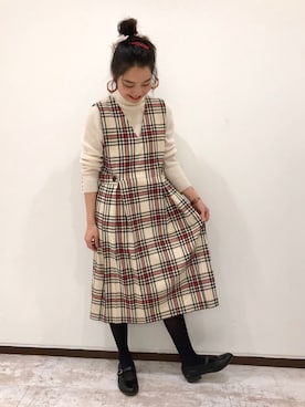 「アイテム（ジャンパースカート）」を使った、Dot&Stripes CHILDWOMANさん（レディース・158cm）の冬コーディネート