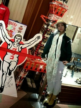 「大阪」｜「アイテム（ブルゾン）」を使った、ゆーP。さん（レディース・157cm）の春コーディネート