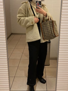 「UNIQLO（ユニクロ）のエクストラファインメリノリブタートルネックセーター（長袖）（ニット/セーター）」を使った、sakiさん（レディース・165cm）の冬コーディネート