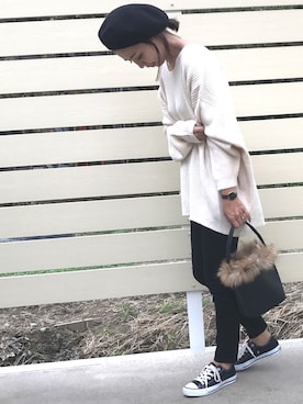 「HOLIDAY（ホリデイ）のアイテム（ハンチング/ベレー帽）」を使った、amiさん（レディース・163cm）の秋コーディネート