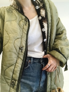 「TATRAS CONCEPT STORE（タトラスコンセプトストア）のアイテム（アクセサリー）」を使った、amiさん（レディース・163cm）の冬コーディネート