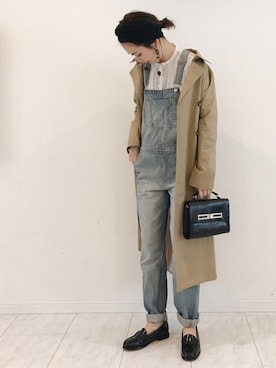 「レースブラウス」｜「アイテム（トレンチコート）」を使った、amiさん（レディース・163cm）の冬コーディネート
