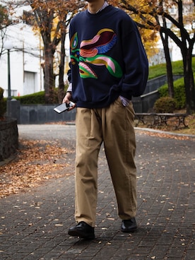 「Graphpaper（グラフペーパー）のアイテム（チノパンツ）」を使った、tomaさん（メンズ・179cm）の秋コーディネート