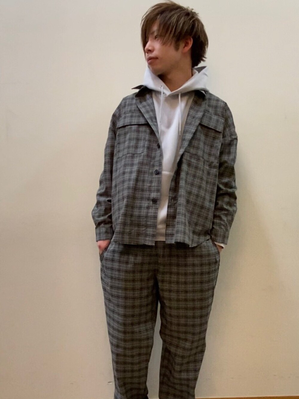 「Right-onのアイテム（ジャケット/アウター、グレー系）」を使った、yukunさん（メンズ・175cm）の冬コーディネートの1枚目の写真