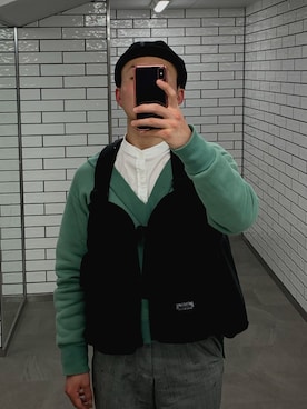 「neonsign」｜「アイテム（スラックス）」を使った、アバレンボさん（メンズ・167cm）の春コーディネート