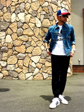 「G-SHOCK」｜「アイテム（デニムジャケット）」を使った、シンさん（メンズ・169cm）の夏コーディネート