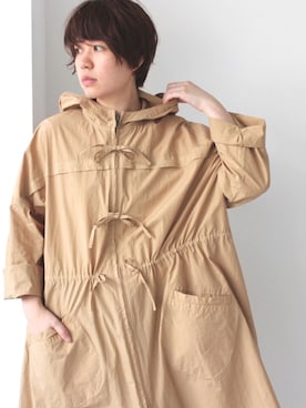 「フードコート」｜「アイテム（マウンテンパーカー）」を使った、e.uさん（レディース・158cm）の夏コーディネート