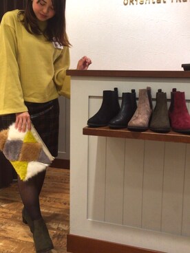 「アイテム（クラッチバッグ、イエロー系）」を使った、ORientalTRaffic アミュプラザ小倉店さん（レディース・166cm）の秋コーディネート