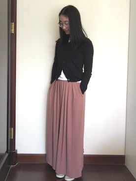 「UNIQLO（ユニクロ）のアイテム（チノパンツ、ピンク系）」を使った、荷莉的琥珀猫さん（レディース）の春コーディネート