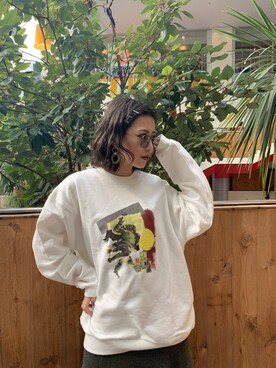 「MURUA（ムルーア）のアイテム（スウェット）」を使った、早久都加紗さん（レディース・158cm）の冬コーディネート