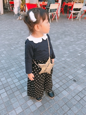 「お買い物」｜「アイテム（サンダル）」を使った、HANA＊さん（キッズ・80cm）の秋コーディネート