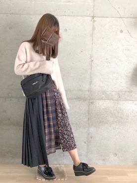 「ベージュ×ブラック」｜「アイテム（その他）」を使った、jamさん（レディース・157cm）の秋コーディネート