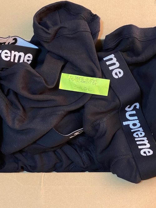 Supreme シュプリーム のボクサーパンツを使ったメンズ人気ファッションコーディネート Sciaky