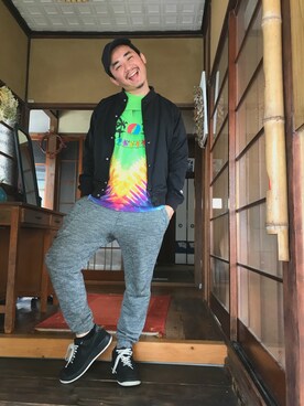 「アイテム（ブルゾン）」を使った、熊夫婦さん（メンズ・167cm・30代）の春コーディネート