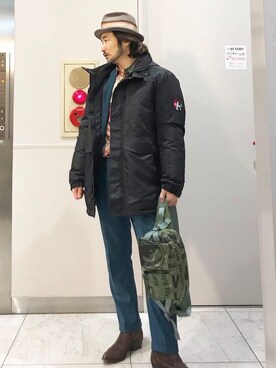 「バッグ」｜「アイテム（マウンテンパーカー）」を使った、yamaguchi.fさん（メンズ・171cm）の冬コーディネート