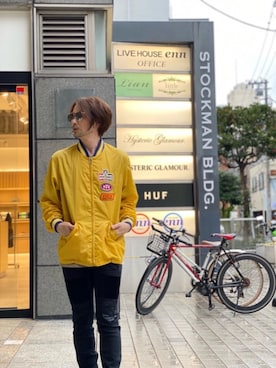 「スキニー」｜「アイテム（ナイロンジャケット）」を使った、yamaguchi.fさん（メンズ・171cm）の夏コーディネート