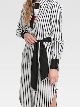 「TOMMY HILFIGER」｜「アイテム（シャツワンピース）」を使った、ガッチンムッチンさん（レディース・158cm）の春コーディネート