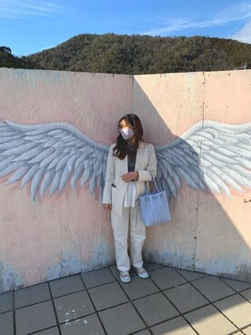 「オールホワイト」｜「アイテム（ノーカラージャケット）」を使った、  kannaさん（レディース・162cm）の春コーディネート