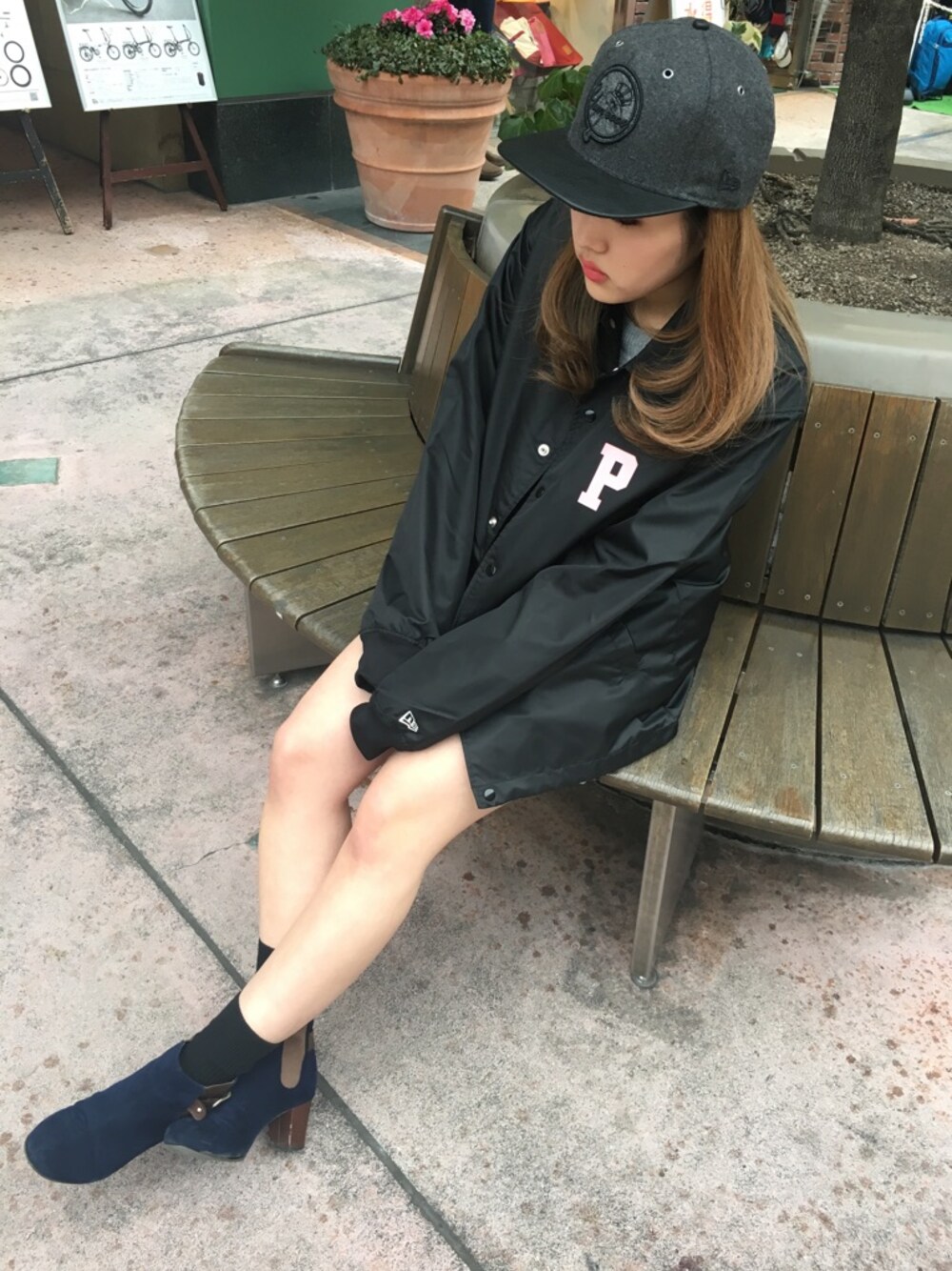 「black、CAP、NEW ERA、コーチジャケット、boys like、pink panther」｜「NEW ERAのNEWERA 9FIFTY STRAPBACK CAP ORIGINAL FIT MLB TWEED NEW YORK YANKEES BLACK（キャップ、ブラック系）」を使った、Muuさん（レディース・154cm）の冬コーディネートの1枚目の写真