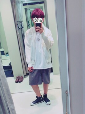 「アイテム（ナイロンジャケット、ホワイト系）」を使った、KANさん（メンズ・175cm）の春コーディネート