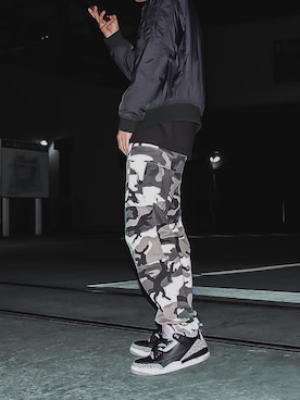 「OFF-WHITE」｜「アイテム（その他トップス）」を使った、そさん（メンズ・181cm）の冬コーディネート