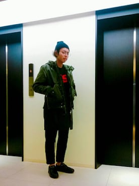 オダテシンヤさんのコーディネート