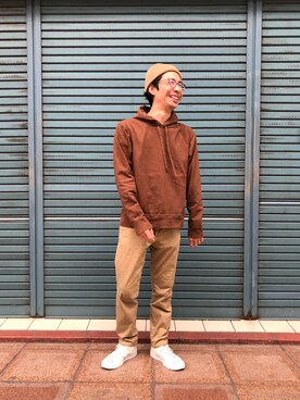 「OMNIGOD（オムニゴッド）のアイテム（パーカー）」を使った、D_MALL 京都さん（メンズ・165cm）の秋コーディネート