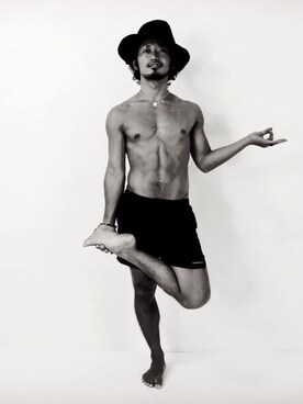 齋間充さんのコーディネート