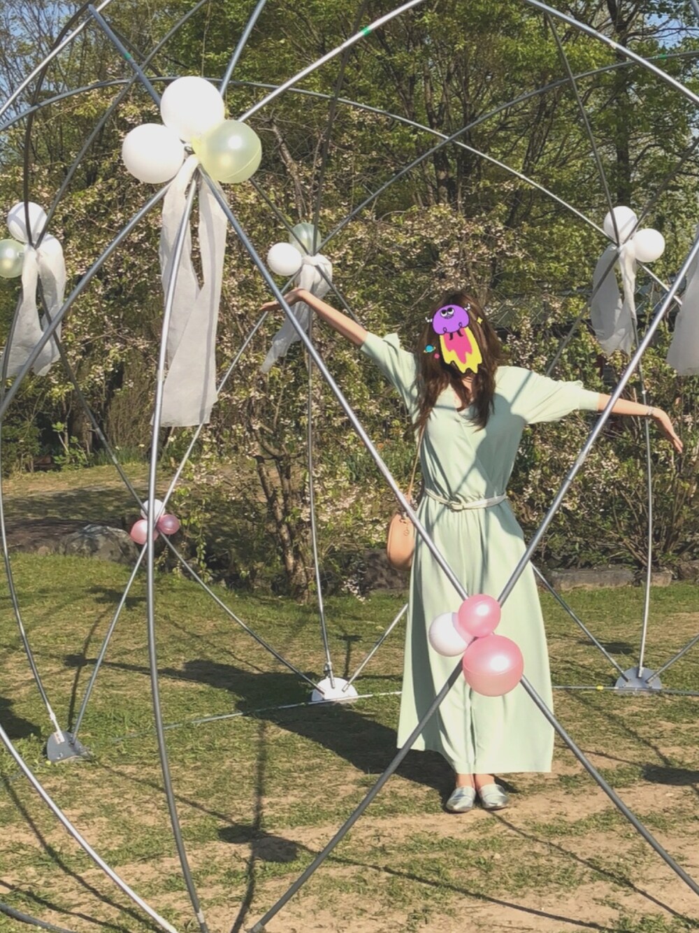 「A part byの結婚式にも/OC*カシュクールサロペット　 784962（サロペット/オーバーオール、グリーン系）」を使った、nさん（レディース・167cm）の春コーディネートの1枚目の写真