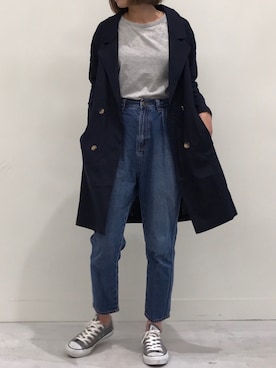 「グレーTシャツ」｜「アイテム（トレンチコート）」を使った、ayaさん（レディース・161cm）の春コーディネート