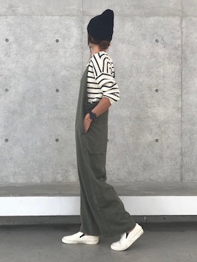 「ニット帽コーデ」｜「アイテム（オールインワン・サロペット）」を使った、ayaさん（レディース・161cm）の秋コーディネート